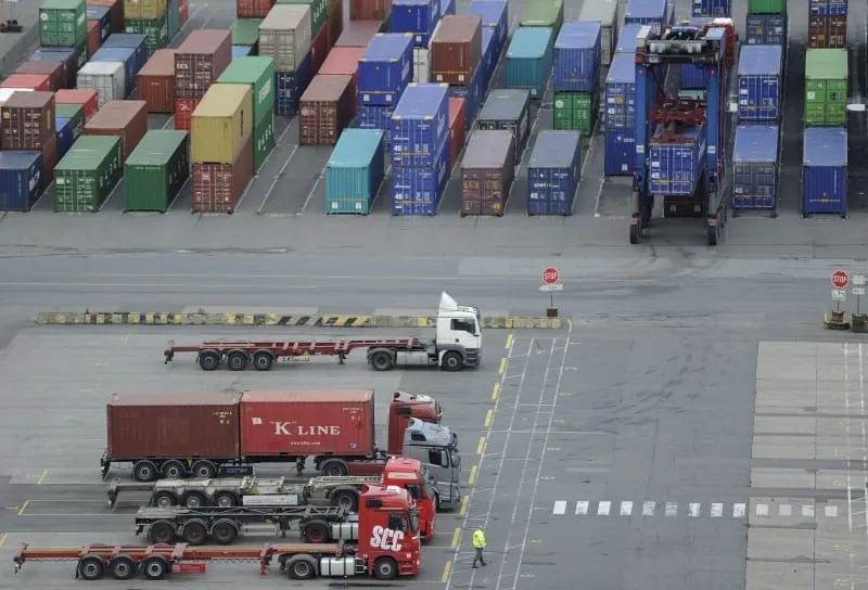 Die Wirtschaft kämpft gegen den Abschwung