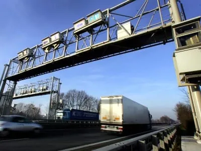 Zeitung: Regierung droht Toll Collect mit Konkurrenz