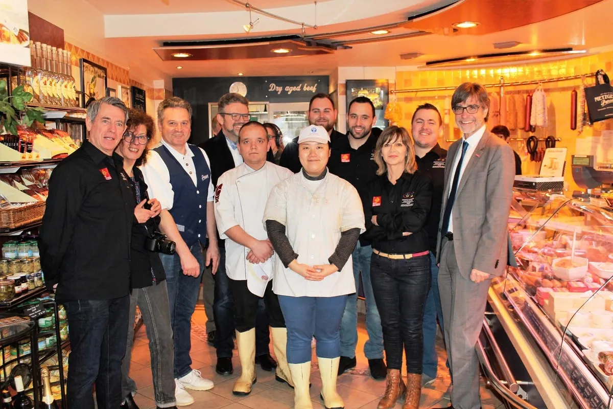 Ein französischer Jungmetzger und die deutsche Bratwurst