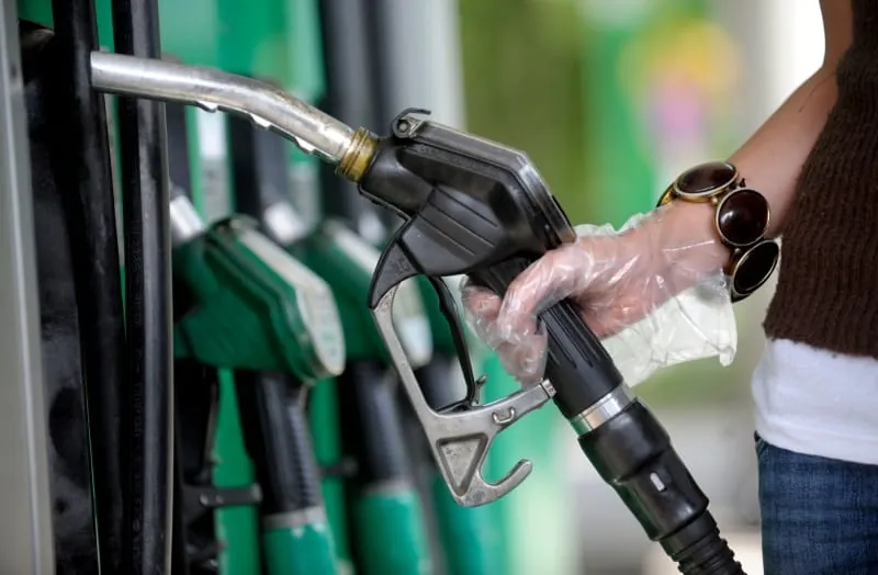 Die Deutschen zahlen zu viel für Sprit