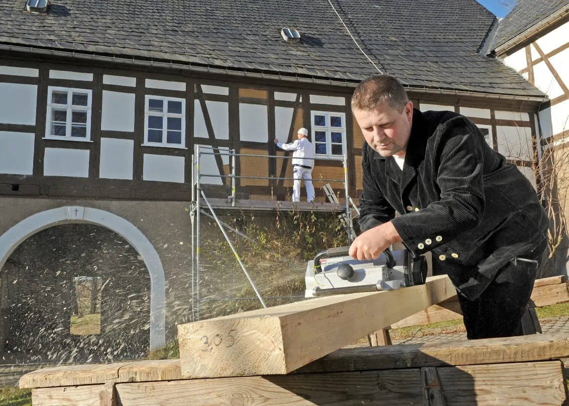 Was bei handgeführten Maschinen zu beachten ist