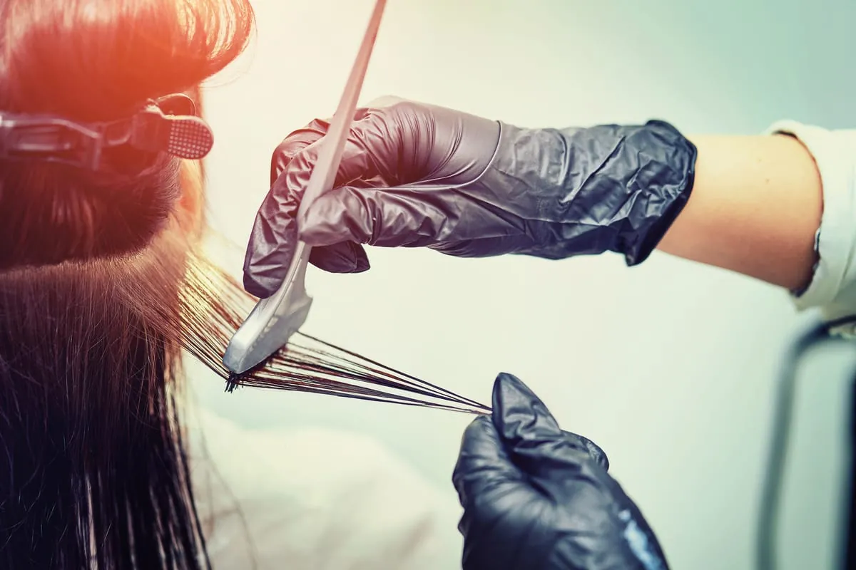 Vor dem Re-Start: Diese Arbeitsschutzregeln gelten für Friseure