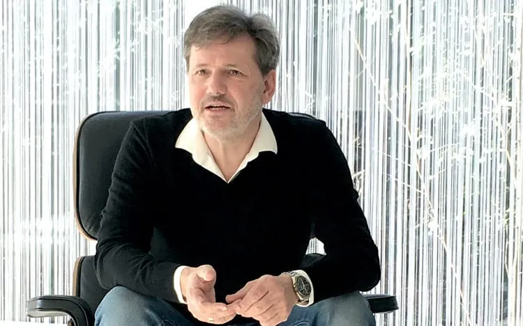 "Die Knetmaschine denkt jetzt mit"