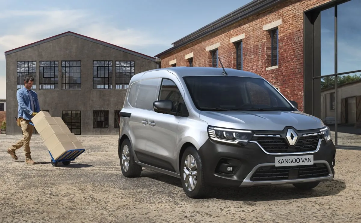 Renault Kangoo: B-Säule stört nicht beim Beladen