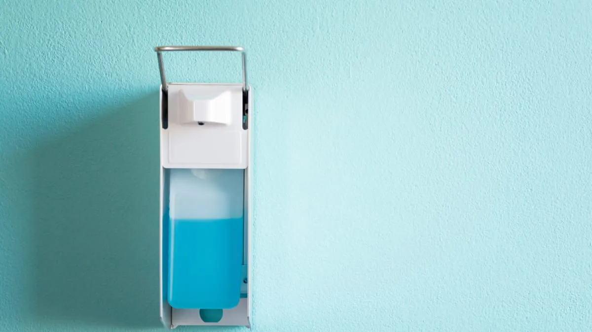 Desinfektionsmittel geklaut: Fristlose Kündigung rechtens?