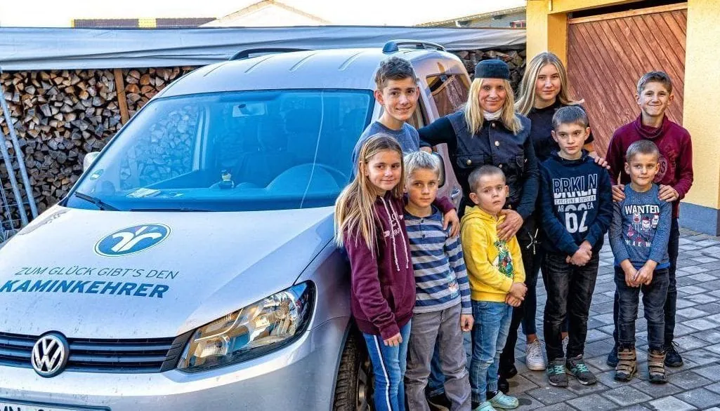 Achtfache Mutter auf ihrem langen Weg zum Glück