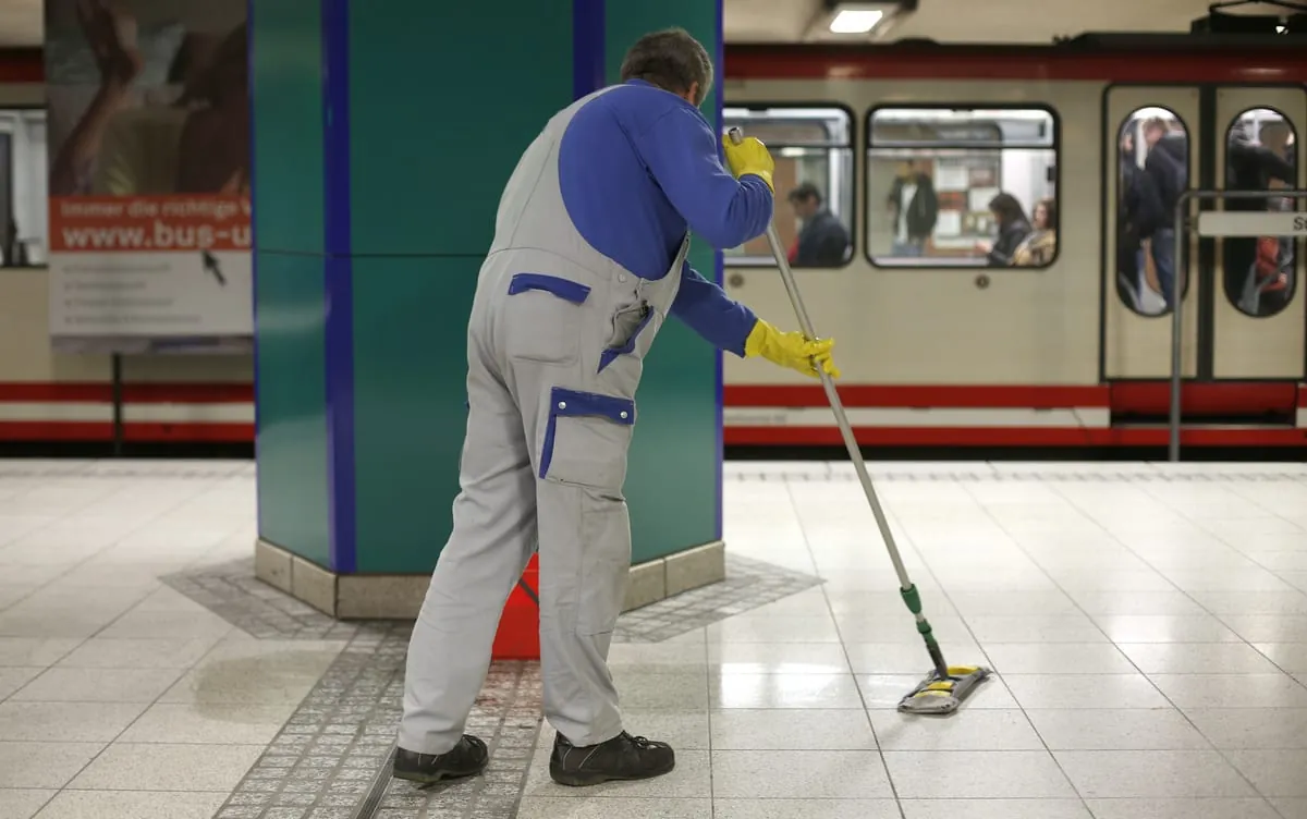 Mehr Lohn für Beschäftigte in der Gebäudereinigungs-Branche
