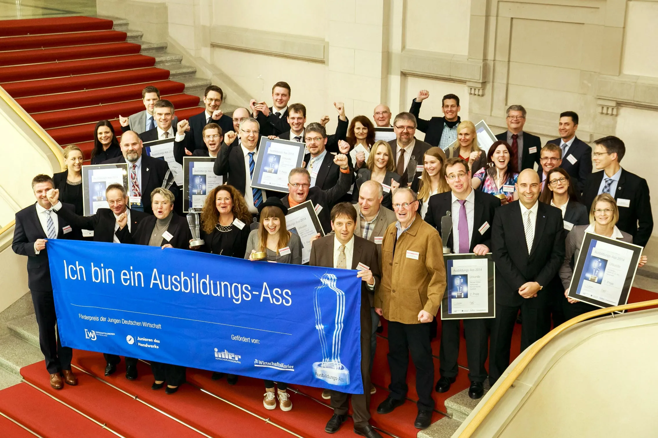 Feinmechanik-Betrieb gewinnt Ausbildungs-Ass