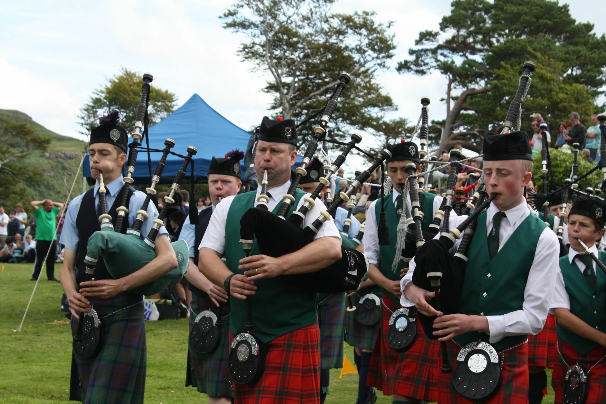 Schottenrock, Dudelsack und starke Männer