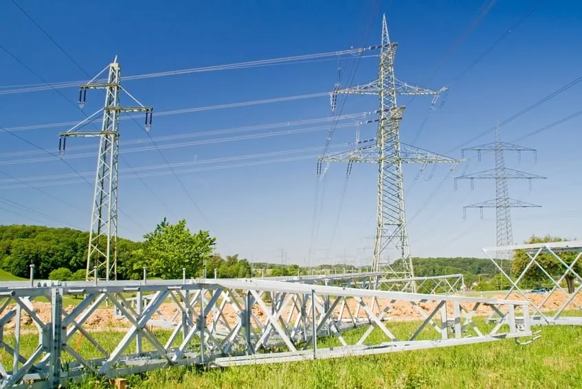 Entwicklungsplan veröffentlicht: Netzbetreiber müssen jetzt aufklären