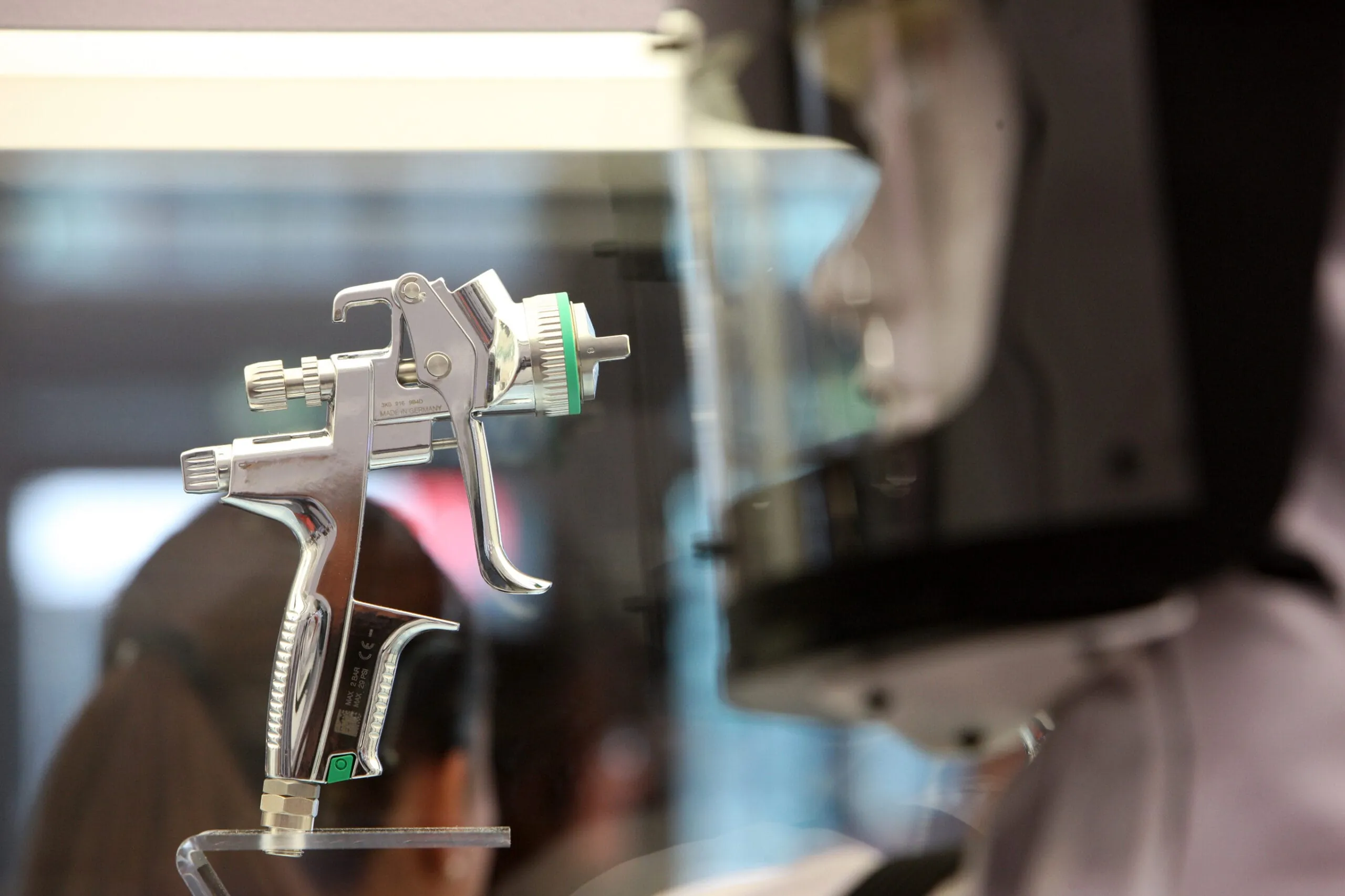 Automechanika bietet Weiterbildung