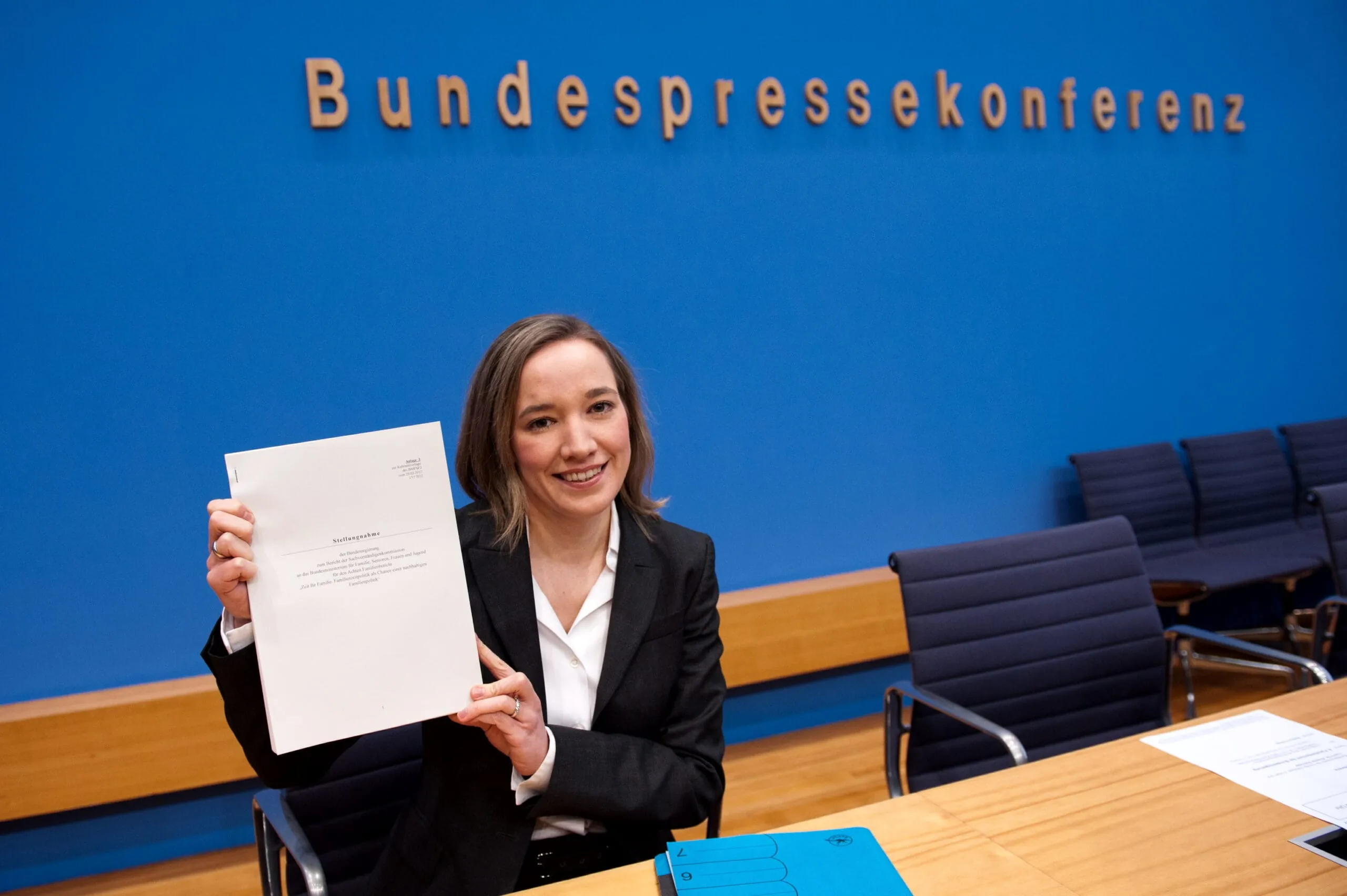 Schröder will flexiblere Elternzeit