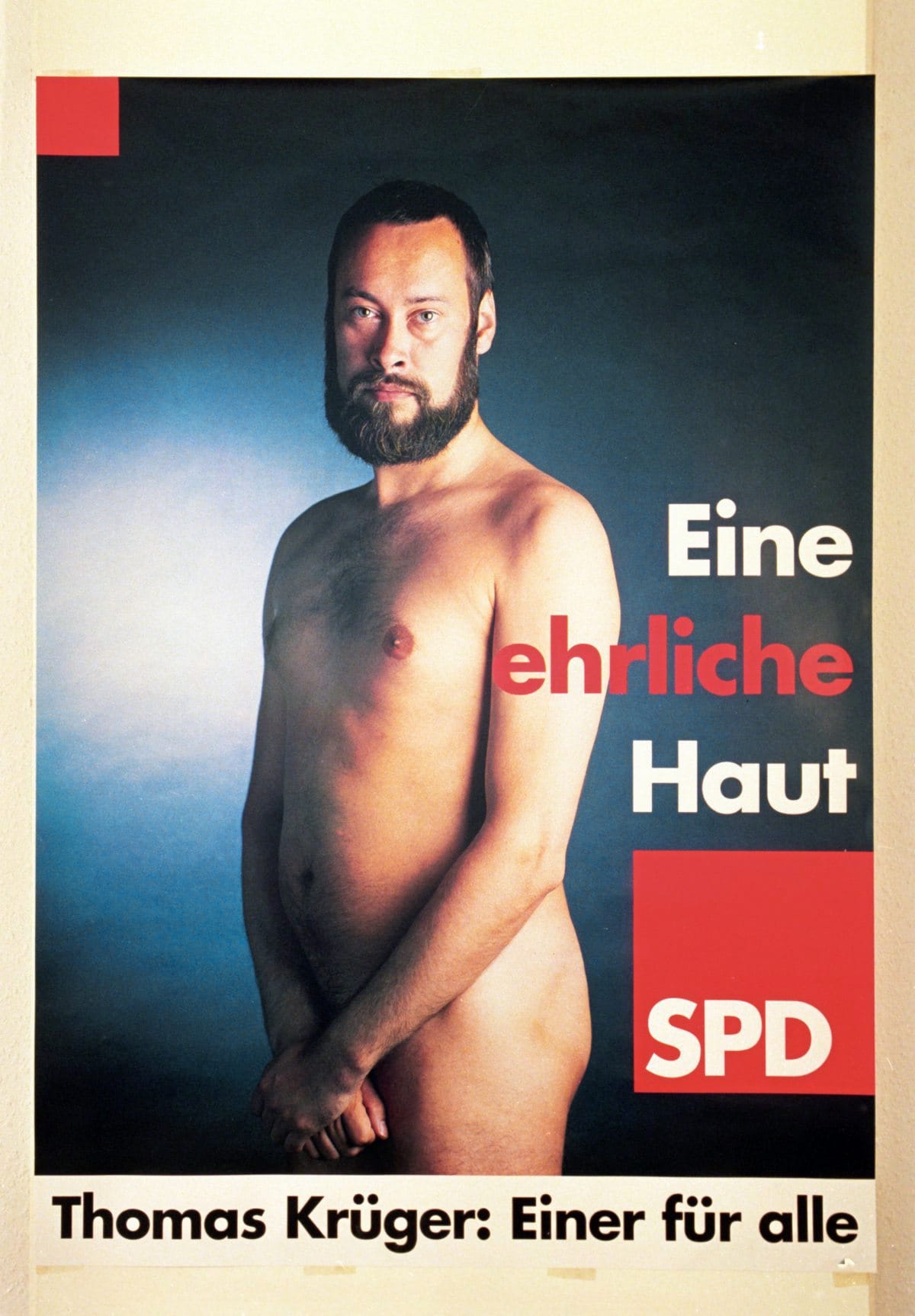 Der Berliner Jugendsenator Thomas Krüger nackt auf einem SPD-Wahlplakat