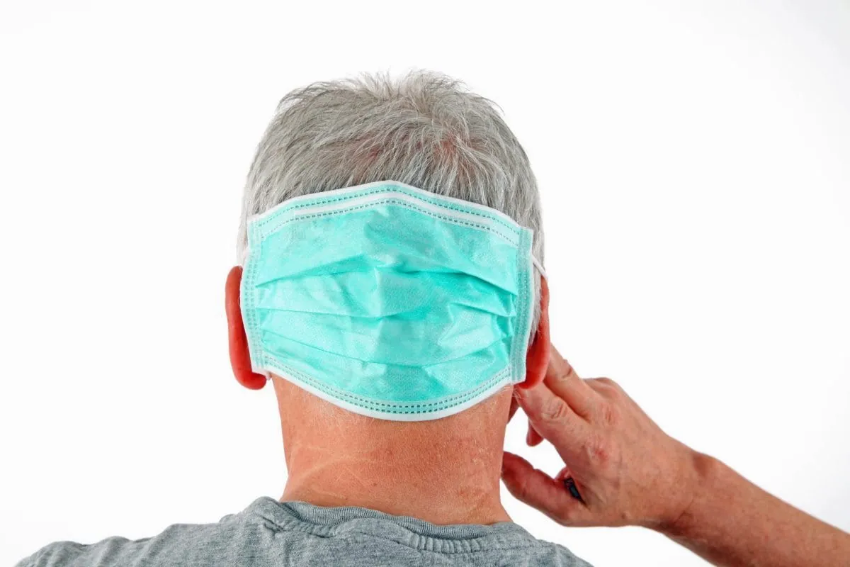 Trotz "Rotzlappenbefreiung": Maskengegner fristlos gekündigt