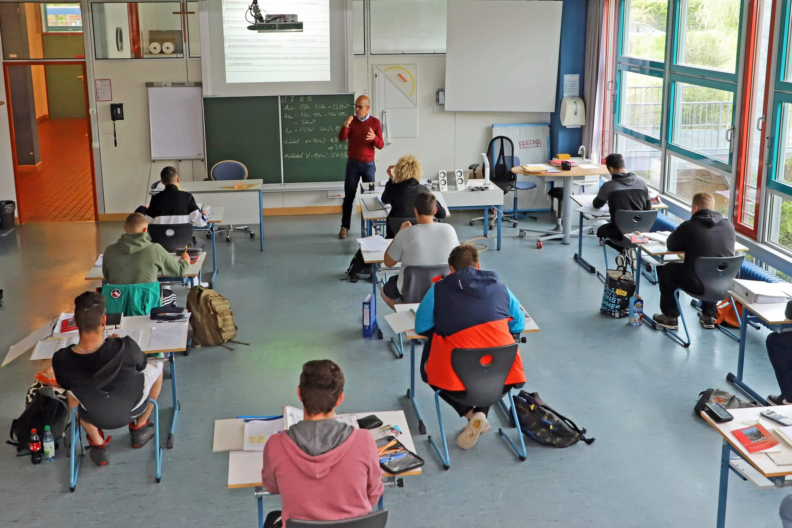 7 Beispiele für Ausbilder, die auf ihre Pflichten pfeifen