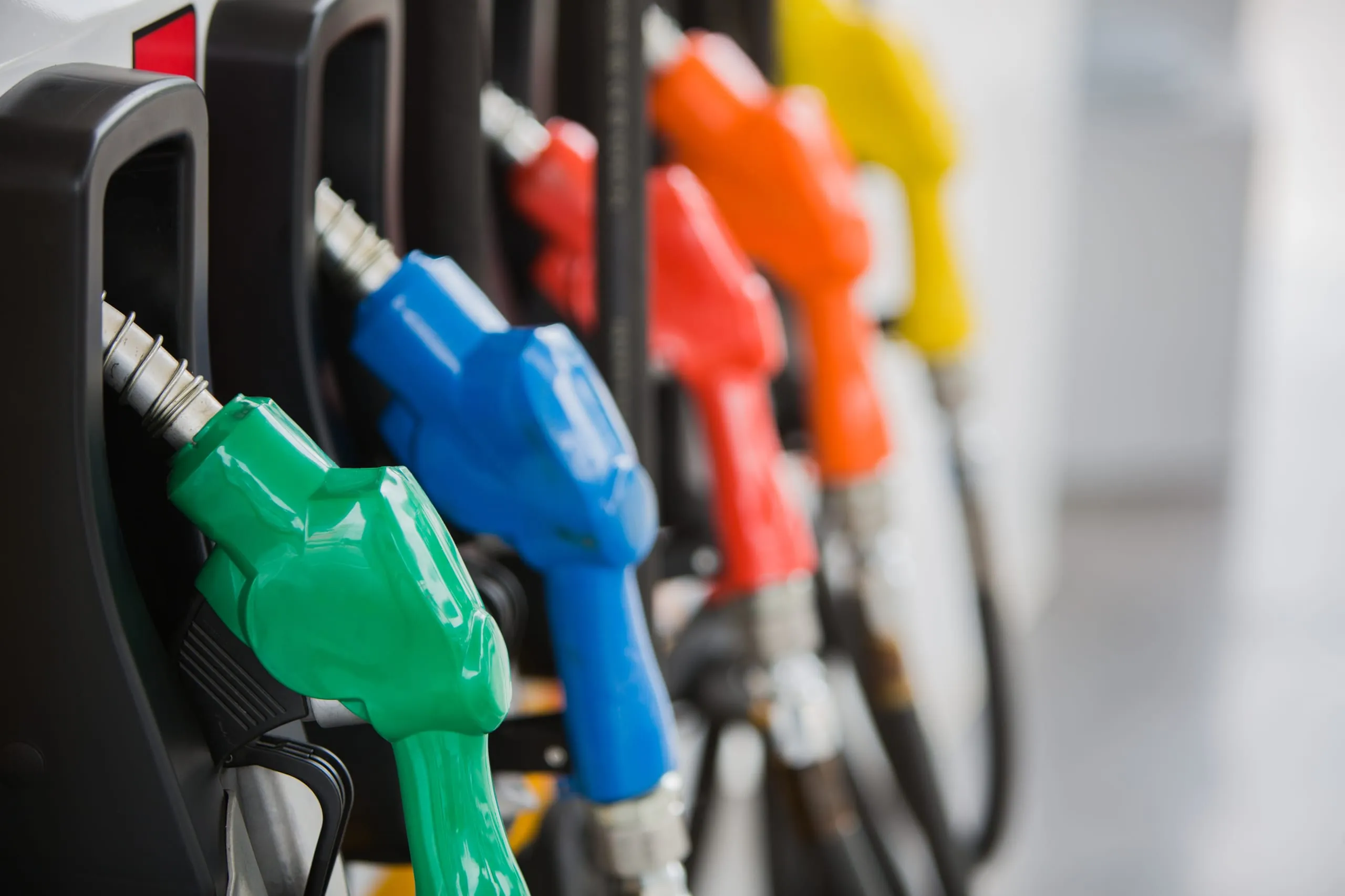 Tankstellen müssen Energiekostenvergleich anzeigen