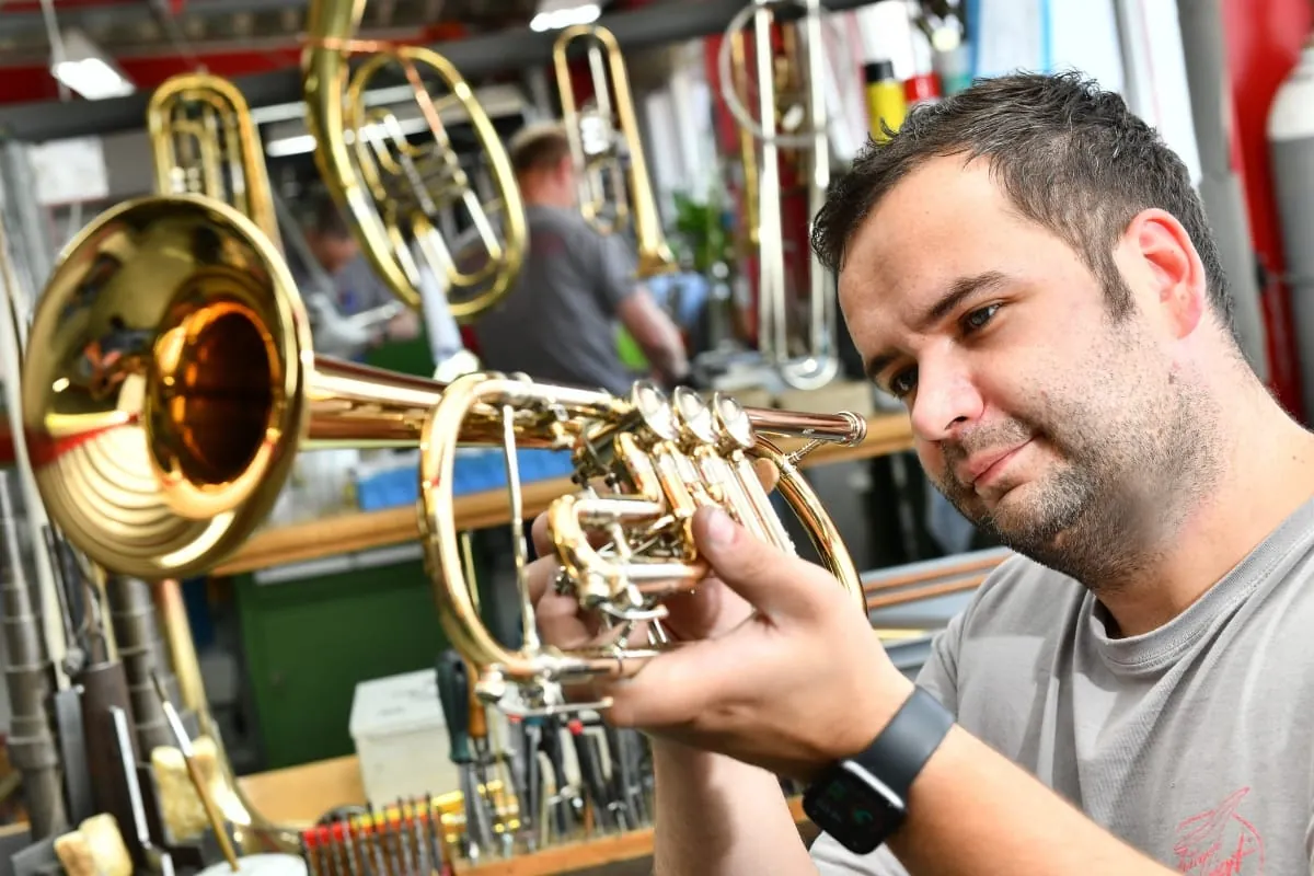 Wenn Gesundheitsschutz zur Gefahr für Instrumentenbauer wird