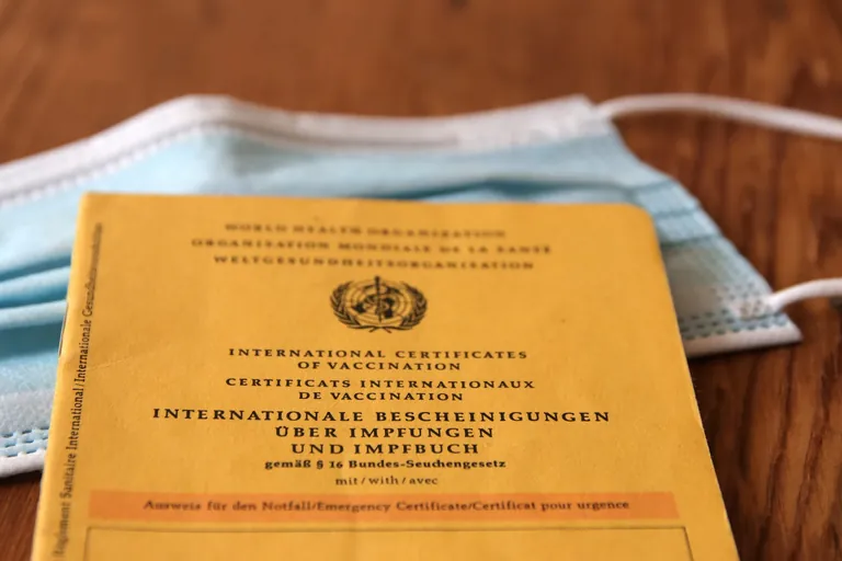 Gelber Impfausweis