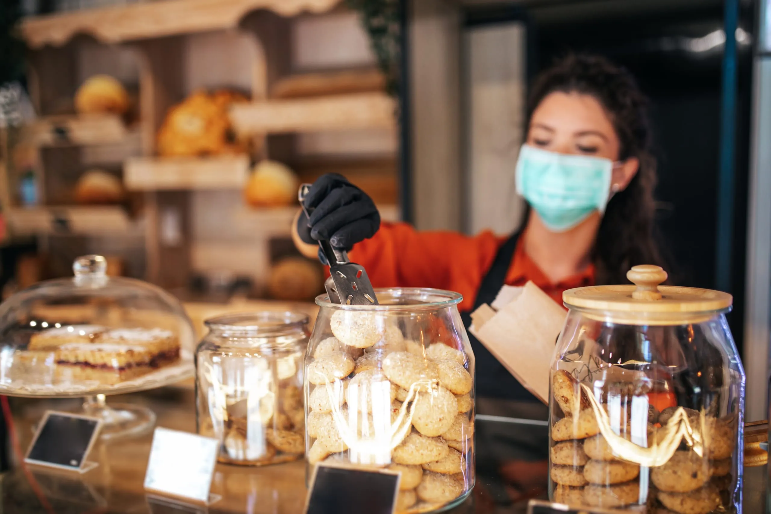 Dürfen Azubis im Nebenjob für den Wettbewerber arbeiten?