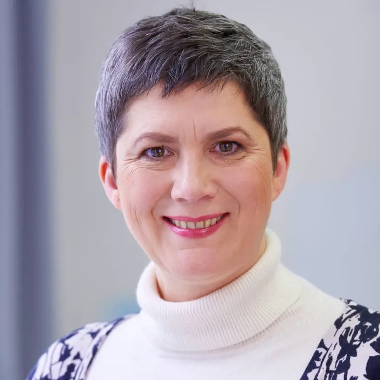 Barbara Schmidt, Sprecherin der Arbeits&shy;gemeinschaft der Akademien f&uuml;r Gestaltung im Handwerk