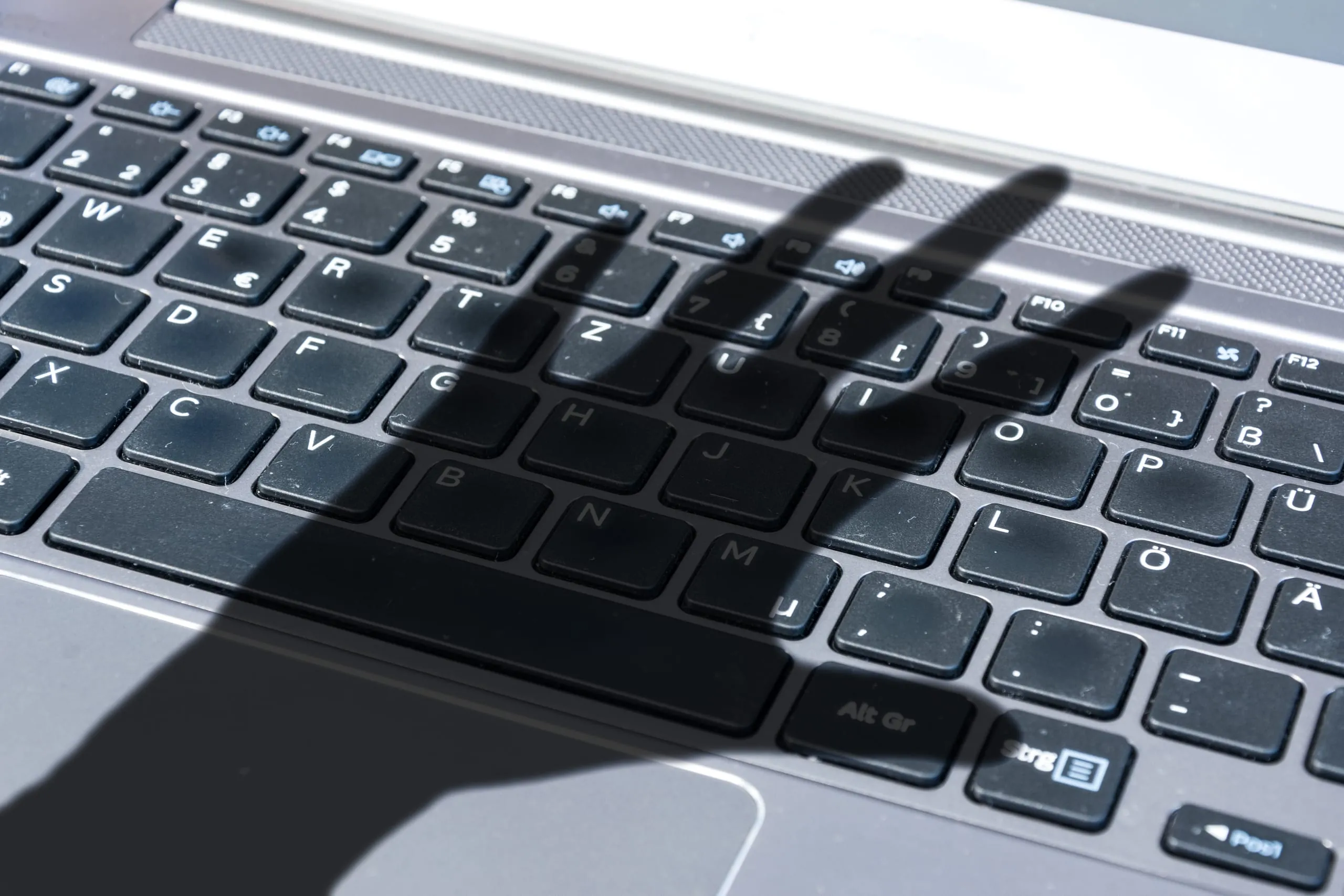 IT-Sicherheitslücke "Log4j": BSI ruft Warnstufe Rot aus