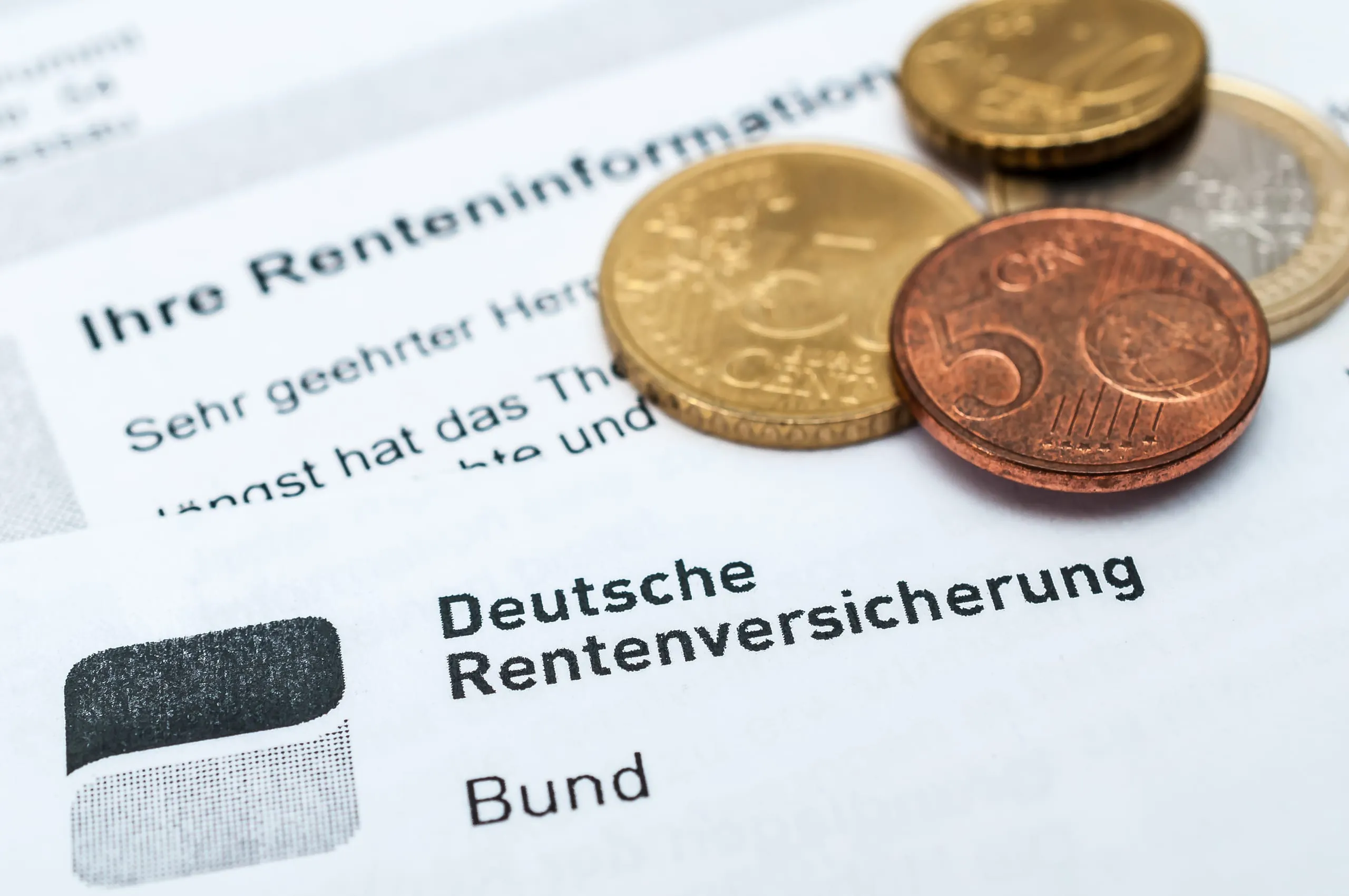 Rekordplus bei der Rente: Streit um Ausmaß der Erhöhung