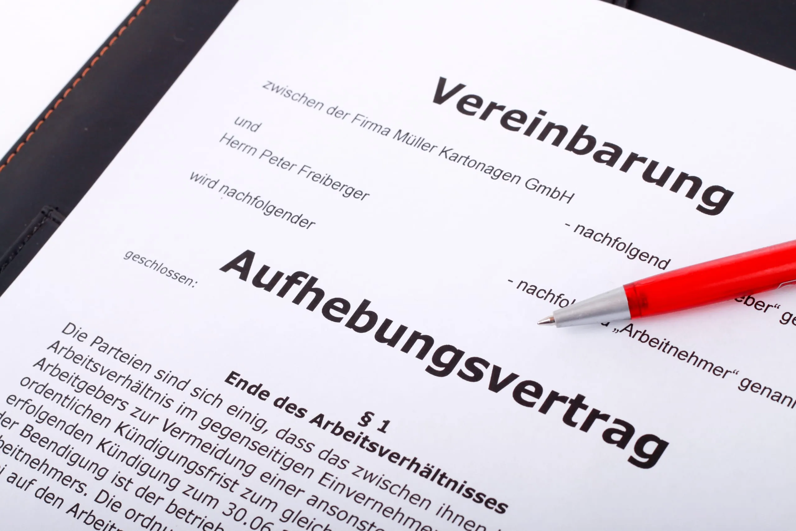 Aufhebungsvertrag: Vor- und Nachteile im Überblick