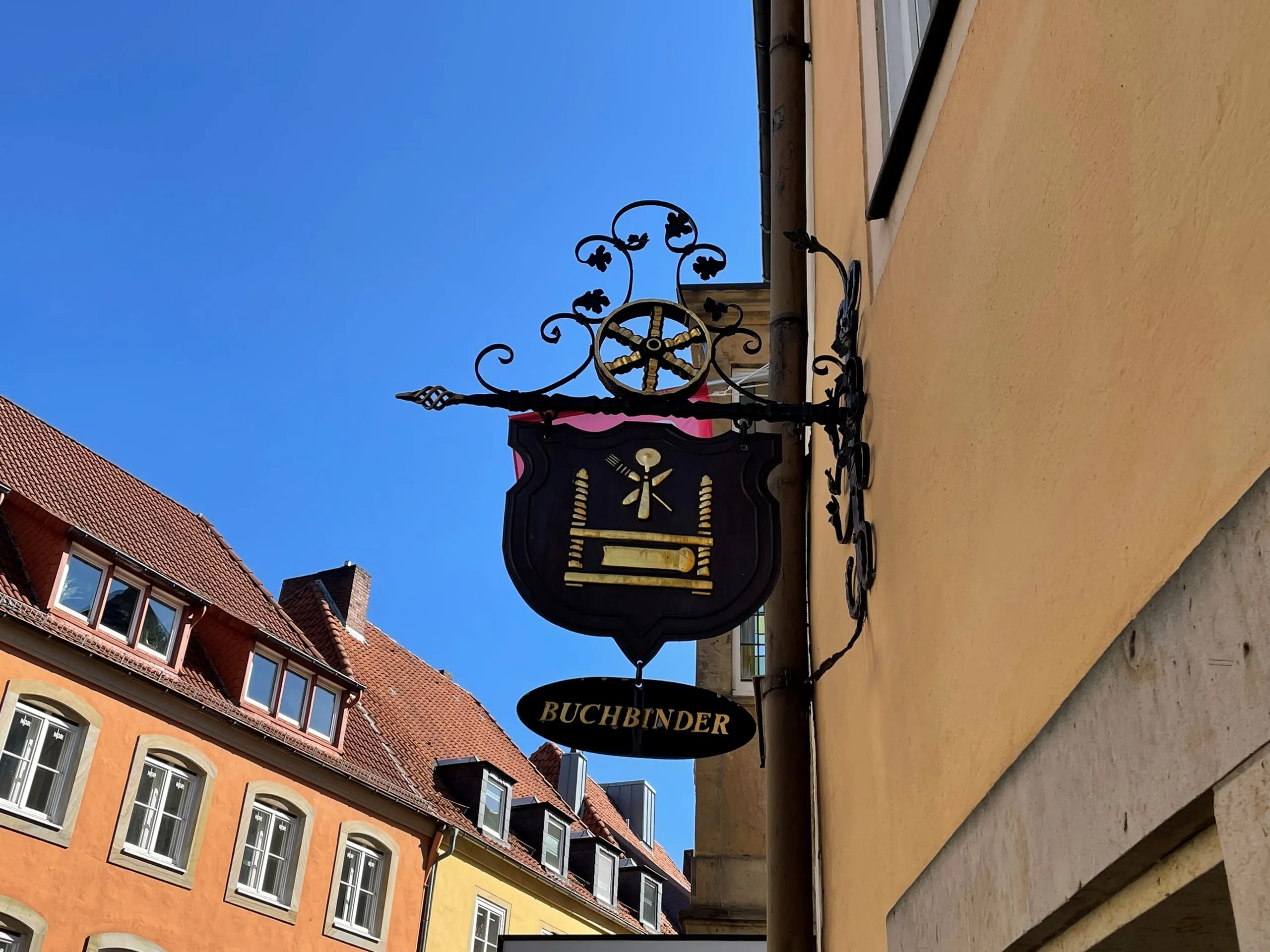 Die Zunftzeichen des Handwerks - Stumme Zeugen an deutschen Hauswänden