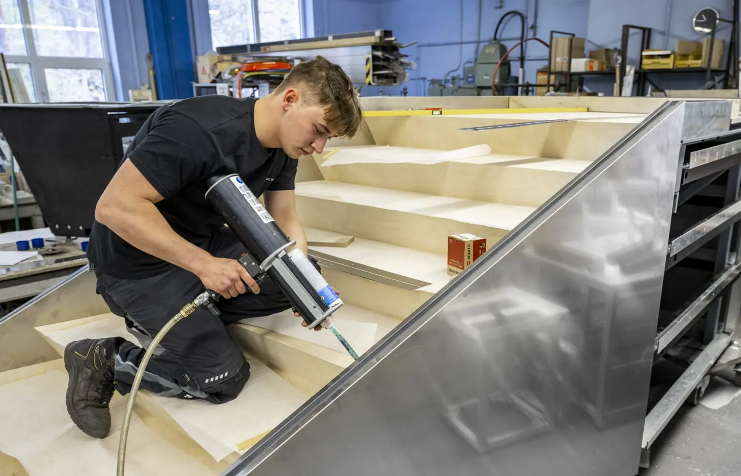 Metallbau-Azubi bei Seiwo