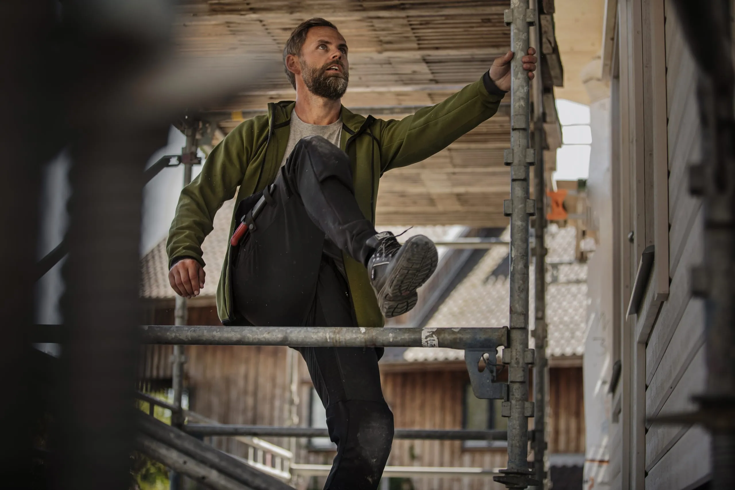 Mann in Arbeitskleidung von Fristads