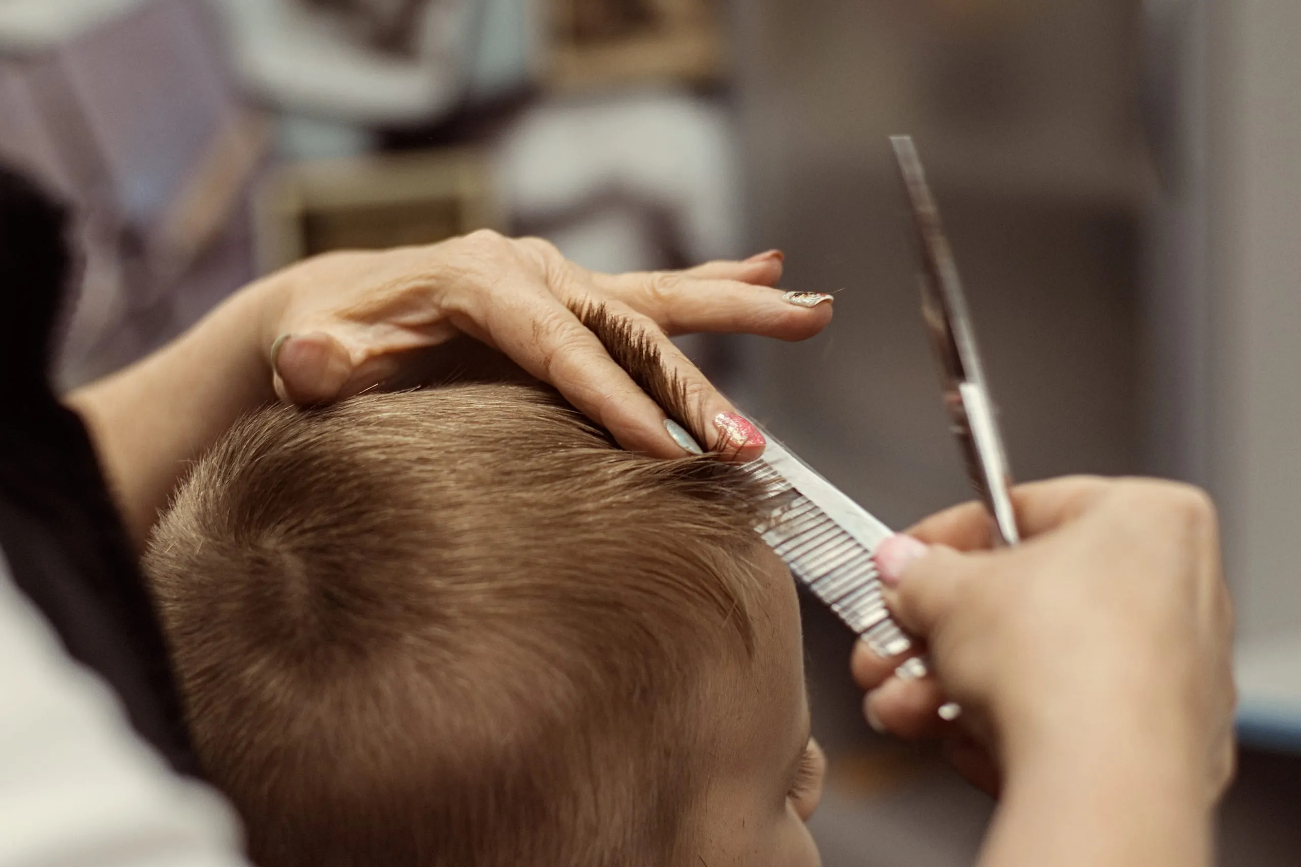 "Friseure helfen Kindern": Gutes tun in schweren Zeiten