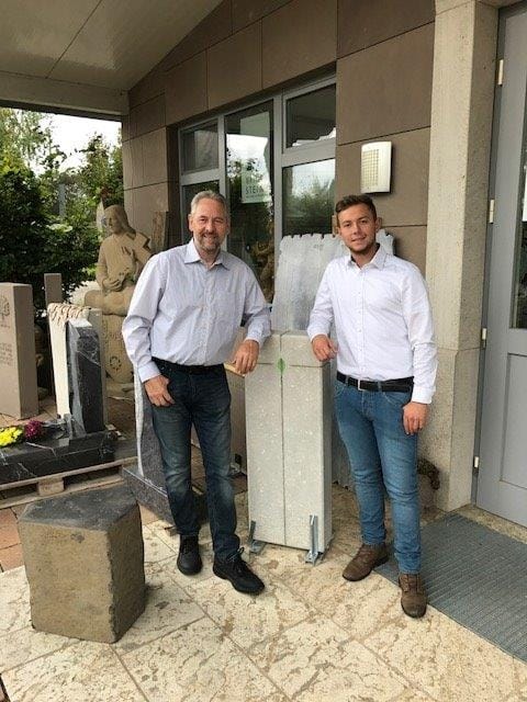 Obermeister Roland Vorherr und sein Sohn Tobias