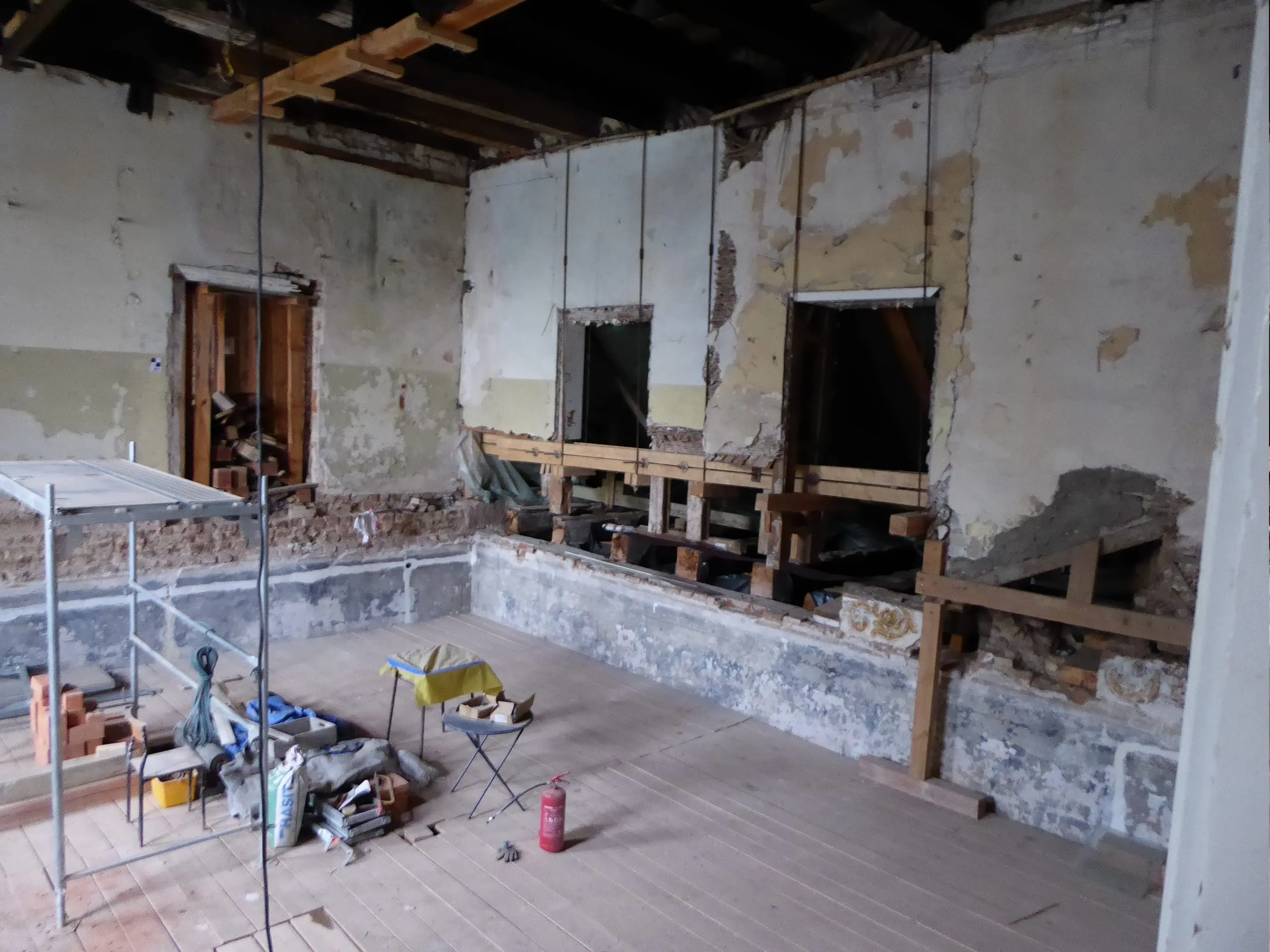 Sanierungsarbeiten im Schloss