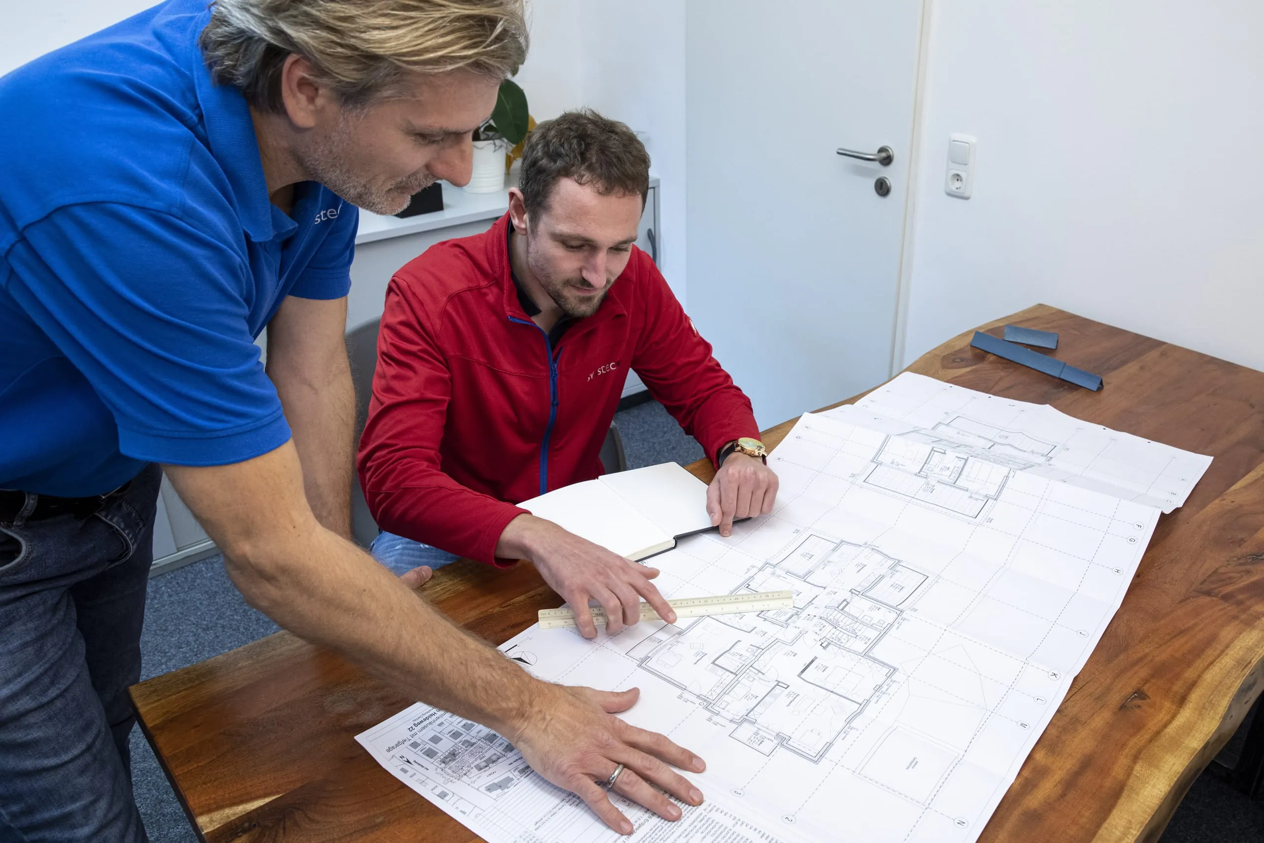 Fachkräftemangel: Mehr schaffen mit gleich vielen Mitarbeitern