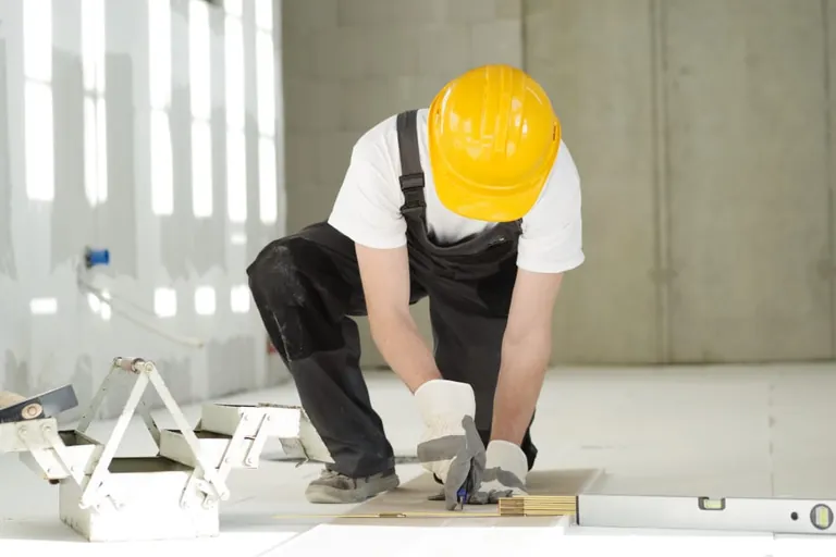 Handwerker des Ausbaugewerbes