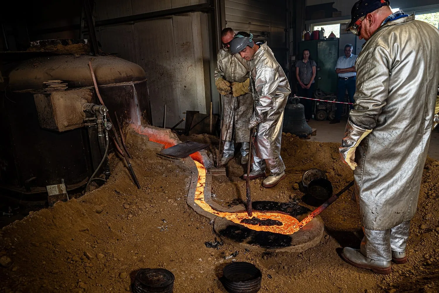 Wie eine Glocke nach dem Lehmformverfahren gegossen wird
