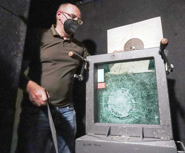 Günter Ludwig, getestetes Sicherheitsglas