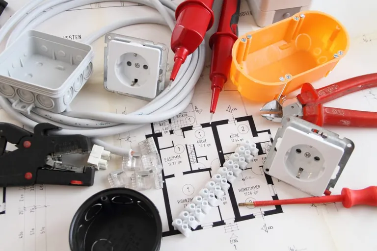 Elektroartikel: Materialreste im Onlineshop