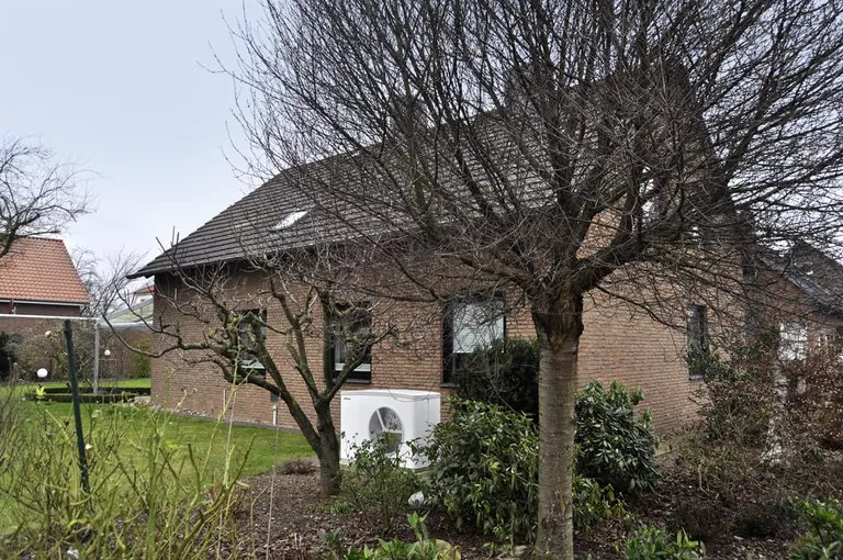 Luft-Wasser-W&auml;rmepumpe im Bestand