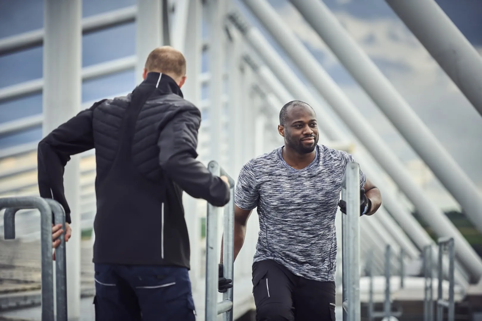 Arbeitskleidung: Auf diesen Mix sollten Handwerker jetzt setzen