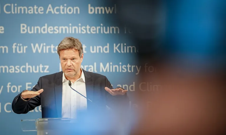 Robert Habeck auf PV Gipfel im Mai 2023