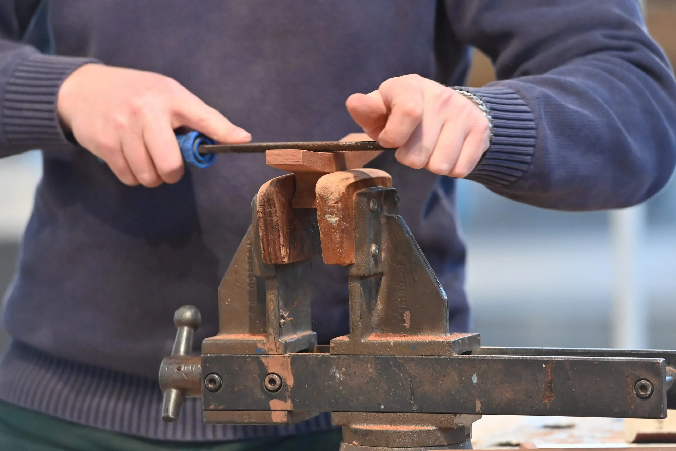 Handwerk: Wieder mehr neu abgeschlossene Ausbildungsverträge