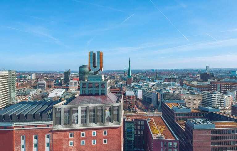Dortmunder U und das Stadtbild von Dortmund.