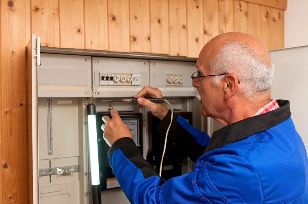 Neue Debatte um das Renteneintrittsalter, obwohl es steigt