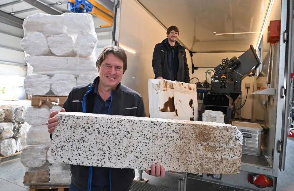 So kann HBCD-belasteter Dämmstoff recycelt werden