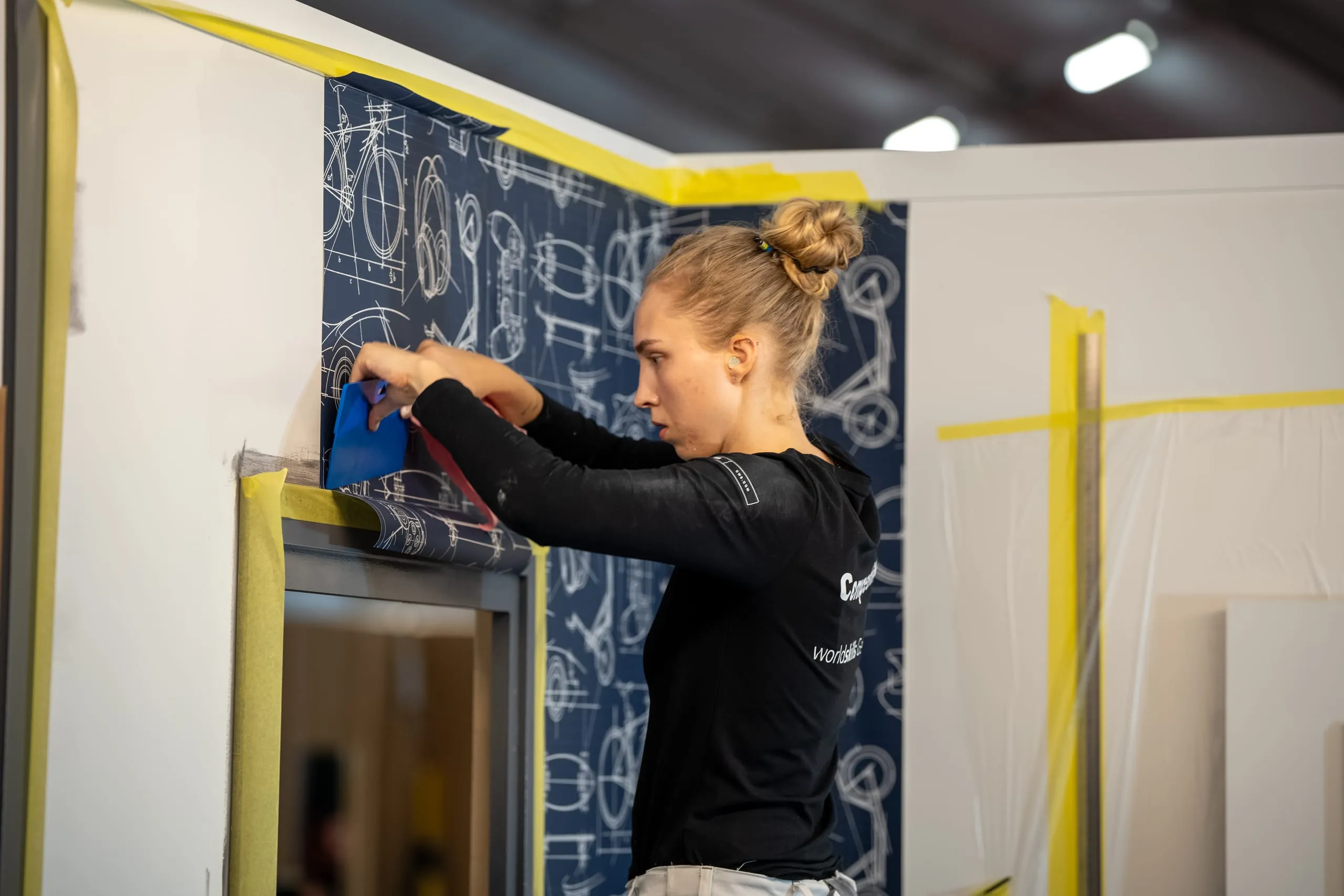 Malerin und Lackiererin Freya Spitzer