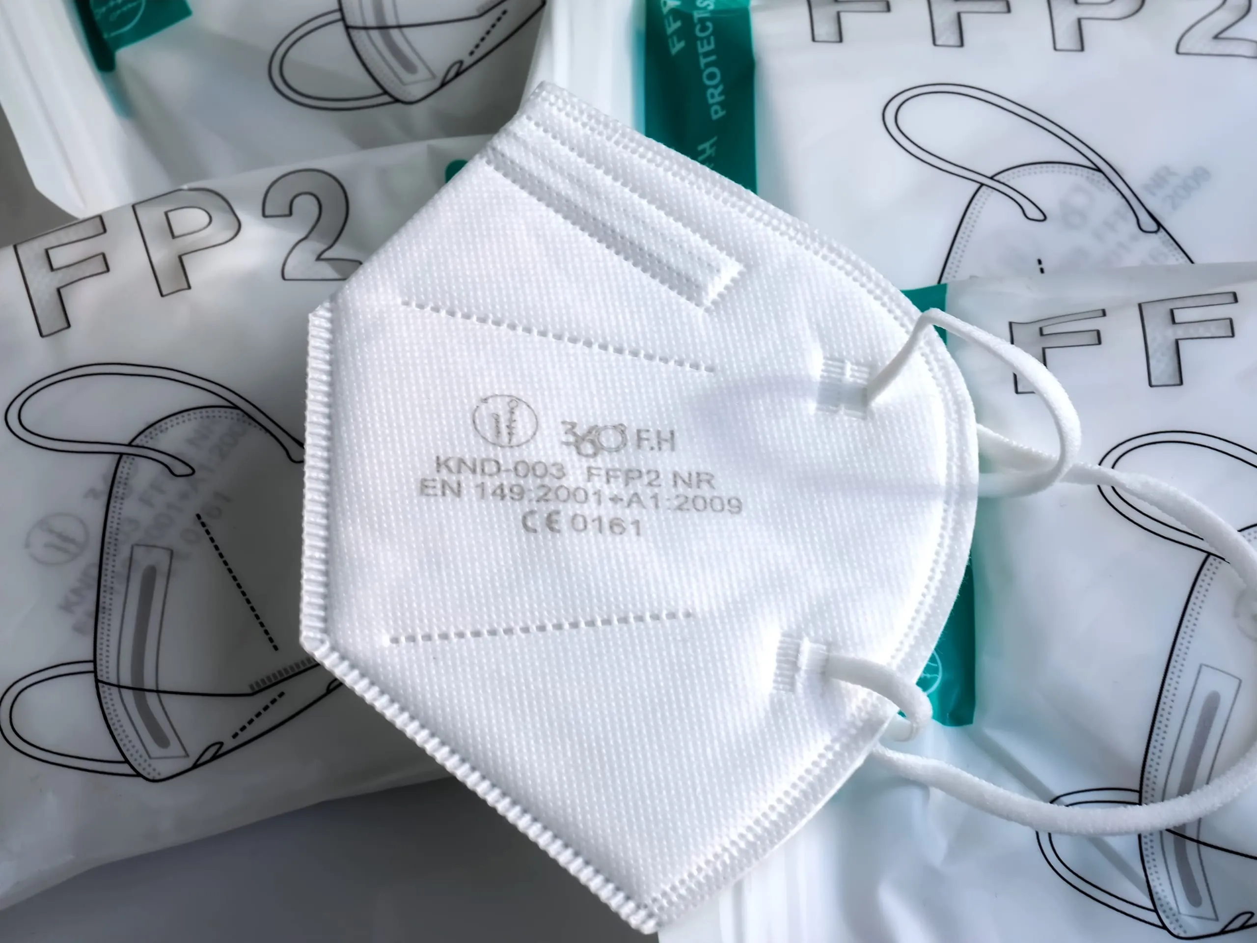 Corona-positiv, aber symptomfrei: Trotzdem zur Arbeit?