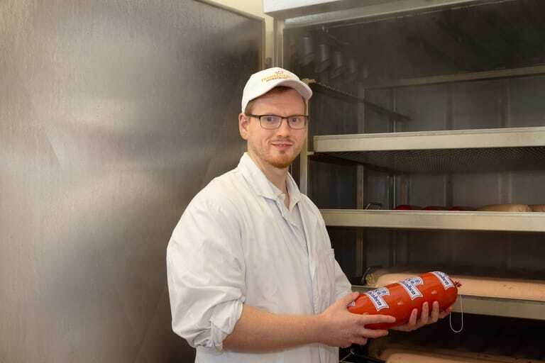Florian Morschheuser in der Fleischerei