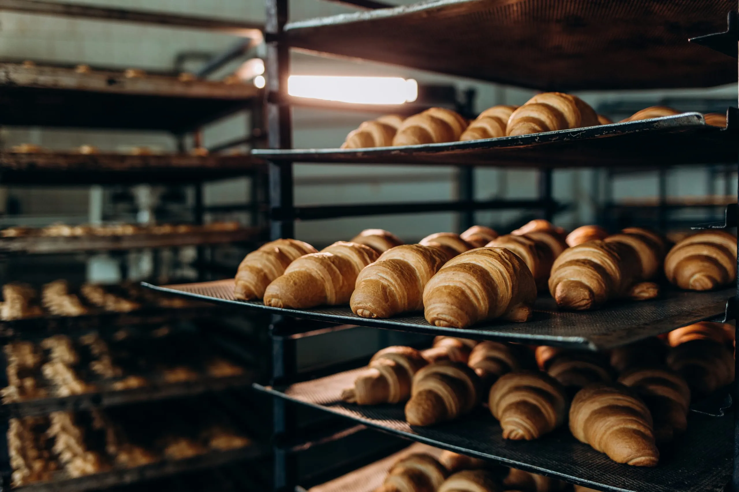 Zeitumstellung und Arbeitszeit: Das gilt für Bäcker und Co.