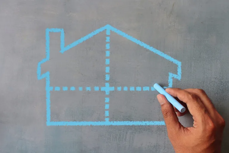 Hand malt Haus mit Kreide.